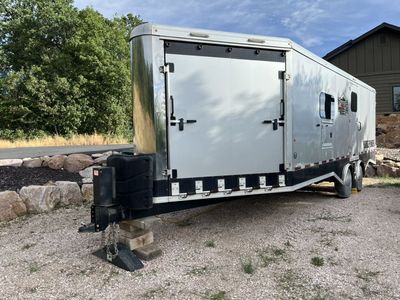 2020 Logan HP 29' Trailer ZBROZ