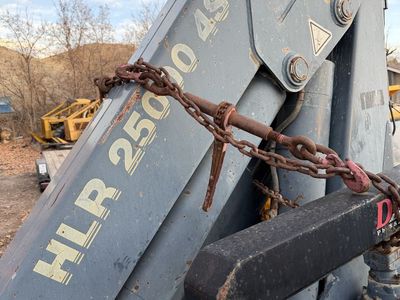 1997 Heila HLR 25000 4S unmounted knuckle boom