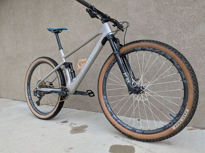 2023 BMC Fourstroke 01 Custom, Large, 22lb Carbon XC Race Bike