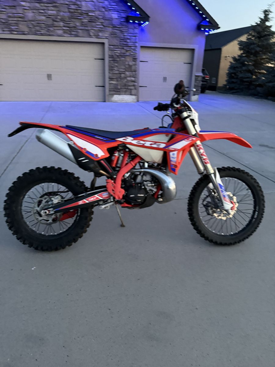 2021 Beta 200 Race Ready 2T