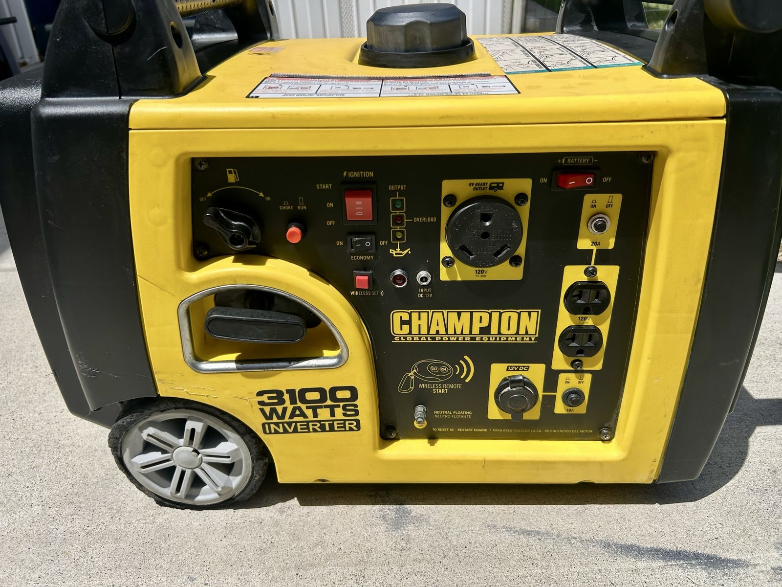 Champion 3100 Watt Remote Start Generator