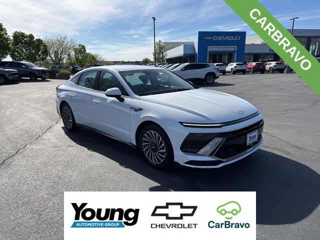 2025 Hyundai SONATA Hybrid SEL