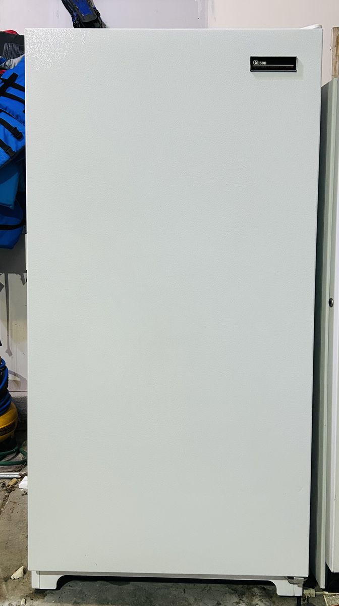 17 Cubic Foot Freezer