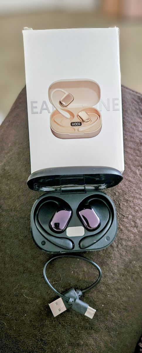 Wireless Bluetooth headphones $25