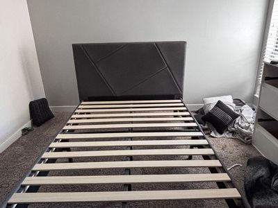 Zinus Full size Bed Frame