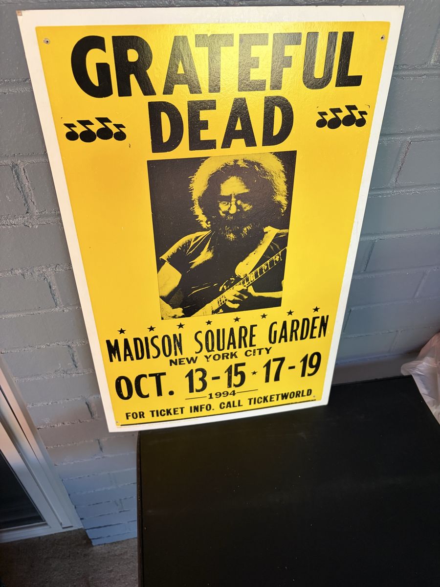1994 Madison square garden music cardboard poster art