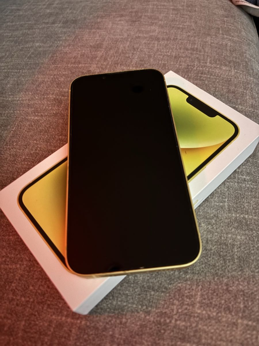 Apple iPhone 14 - 128GB - Yellow