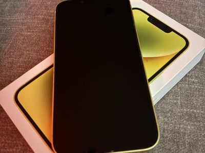 Apple iPhone 14 - 128GB - Yellow