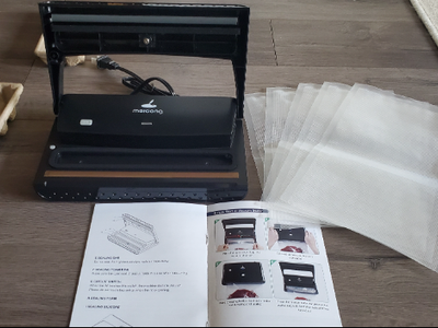 brand new in box Vacuum Sealer Machine