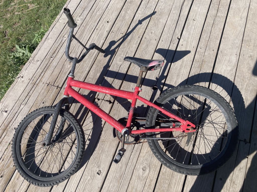 20 Red Huffy Boys Or Girls Bike