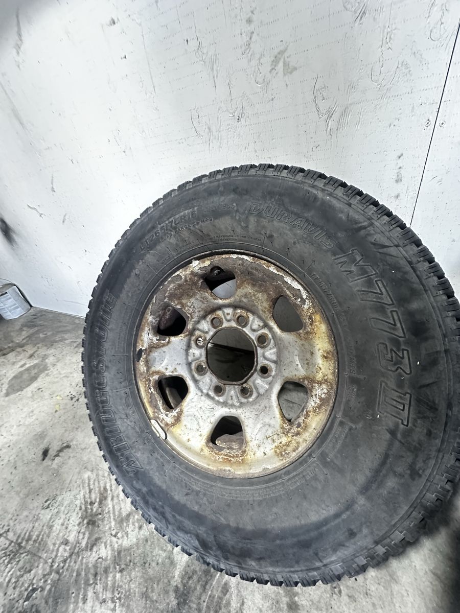 2008 silverado spare tire 8 lugs