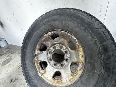2008 silverado spare tire 8 lugs