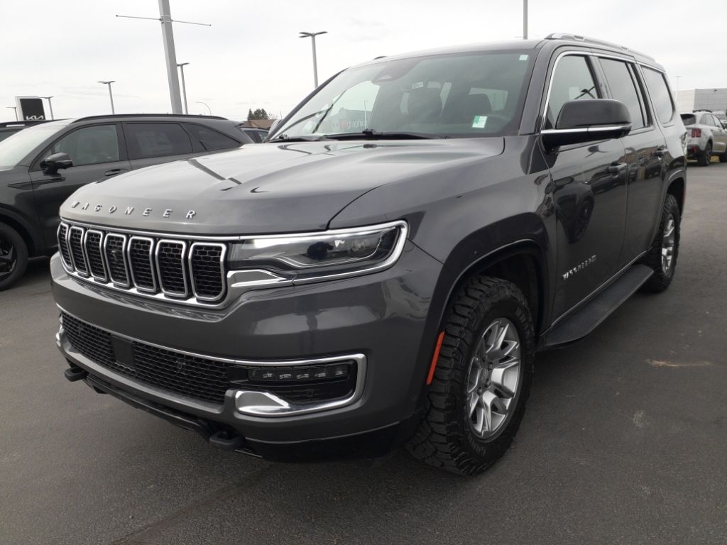 2023 Jeep Wagoneer Base