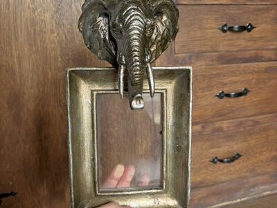 Heavy Ornate ELEPHANT Picture Photo Frame, 4 x 6
