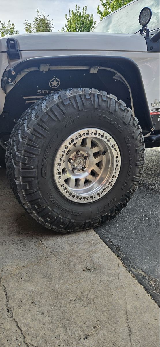 37” Offroad wheels and tires