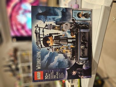 Lego wednesday adams figure