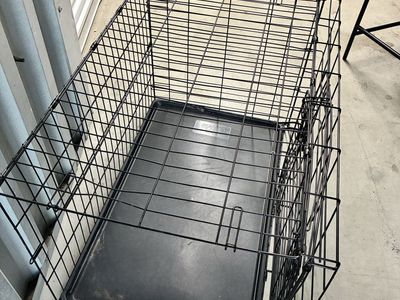 Large Dog crate /Kennel