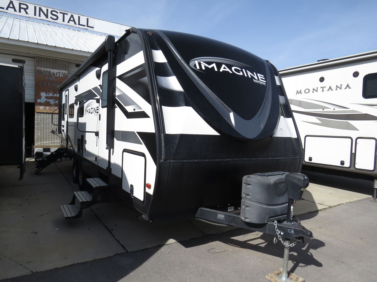 2022 Grand Design Imagine 2500RL