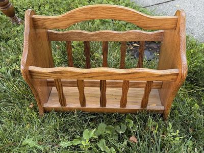 Magazine holder