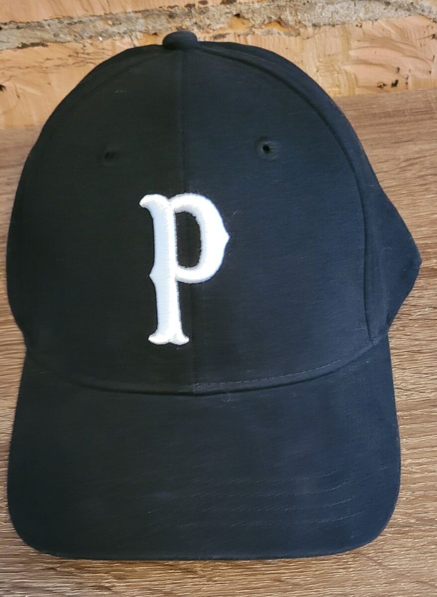 Black baseball cap with a white embroidered "P" lo