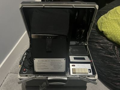 Vintage Bell & Howell Model 1152-C Filmstrip Cassette Player Projector Briefcase