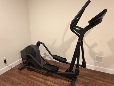 Life Fitness x3 Elliptical Cross Trainer