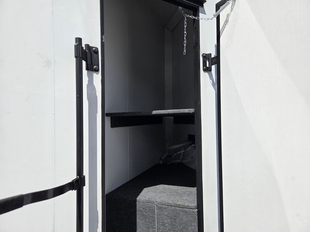 Main image 14