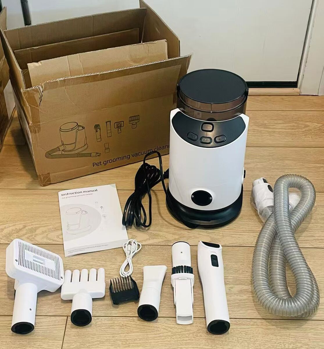 New in box 3 in 1 Grooming Kit