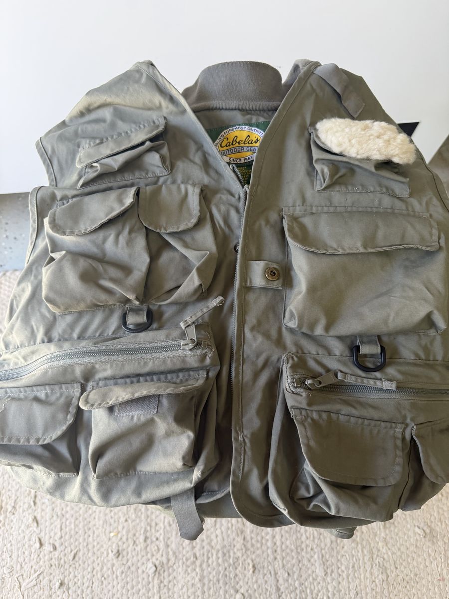 Cabela's Olive Green Fishing Vest - Multi-Pocket, Durable Outdoor Gear