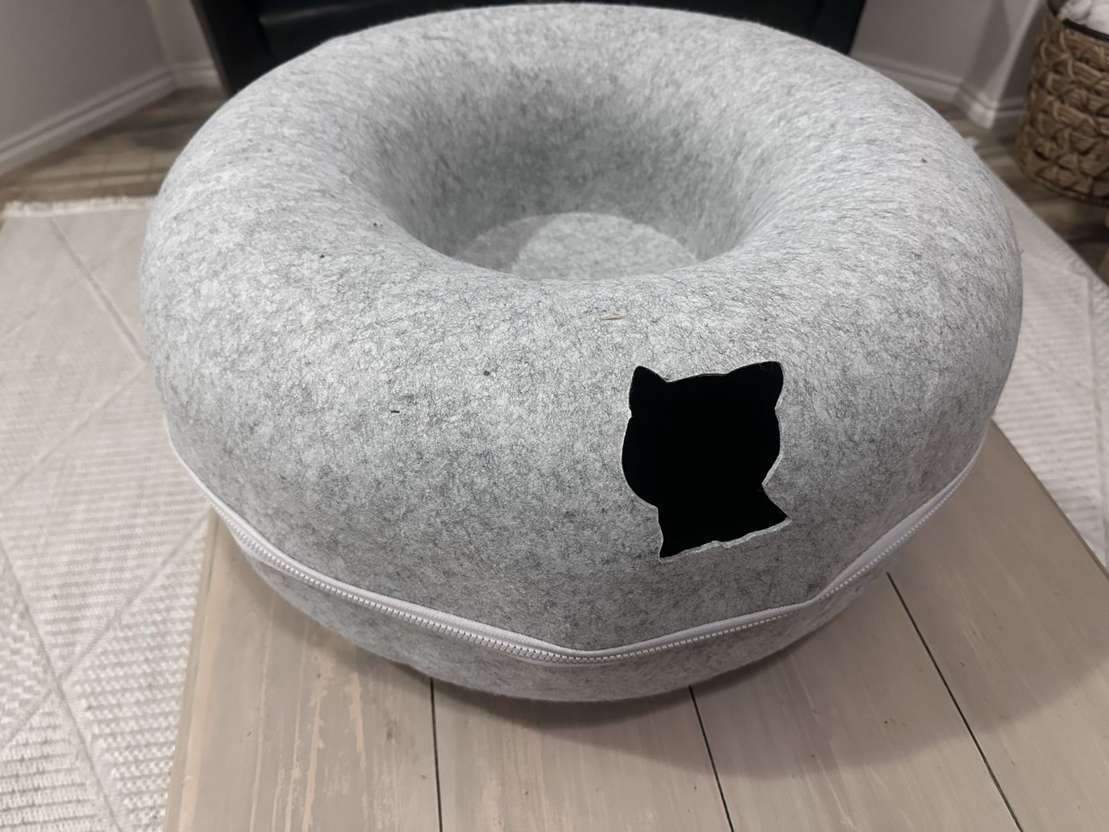 Cattasaurus Peekaboo Cat Cave/Tunnel & Bed - Cozy Gray Felt Donut with Zippered Enclosure