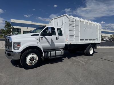 2022 Ford F750 Chipper Truck