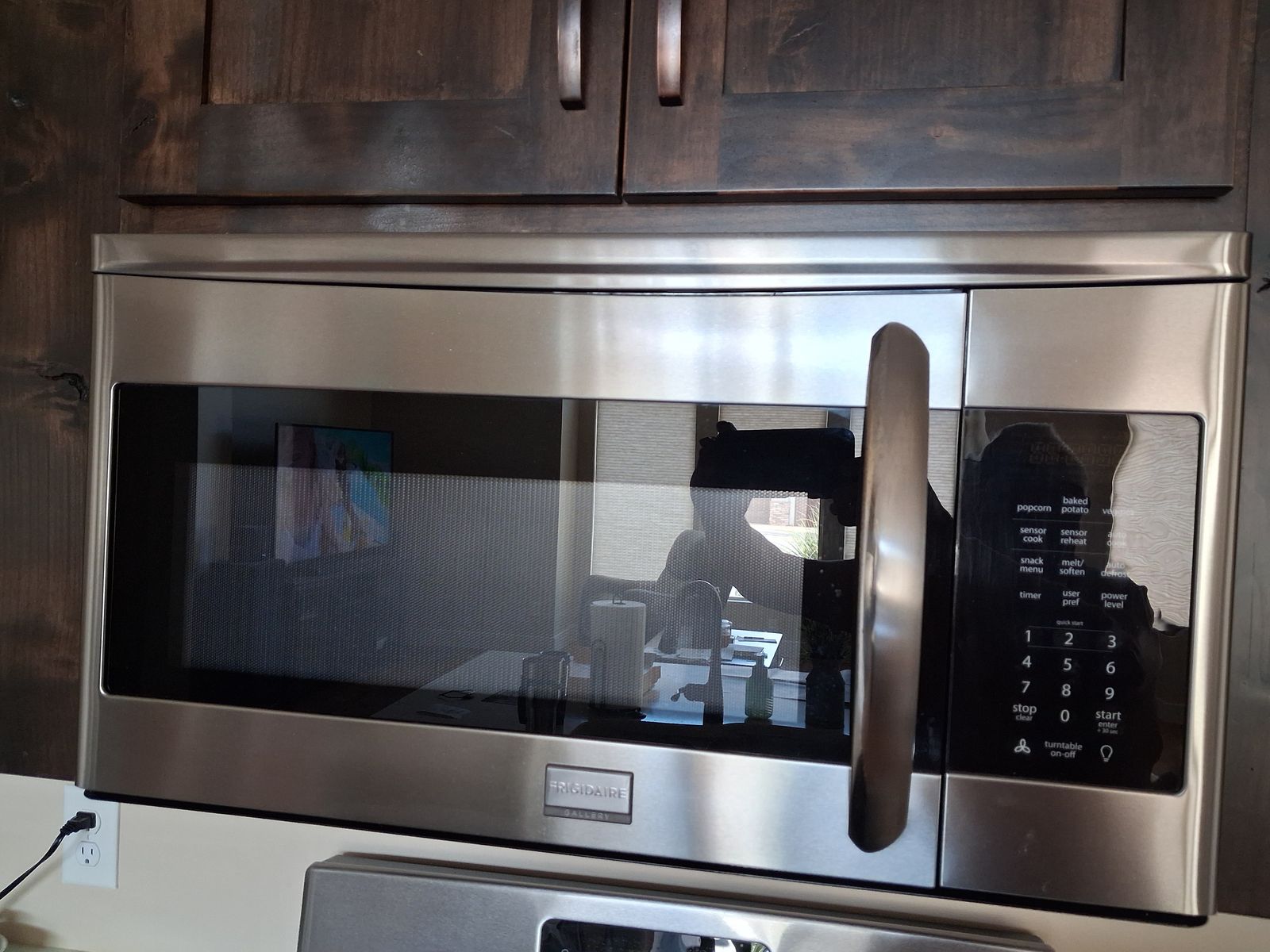 Frigidaire Gallery Over The Range Microwave