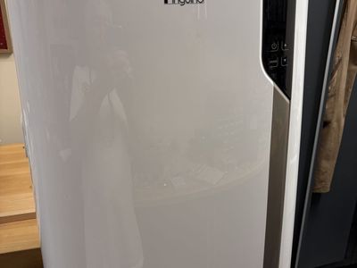 DeLonghi Pinguino EL275 Series Portable Air Conditioner with Remote Control & Window Kit