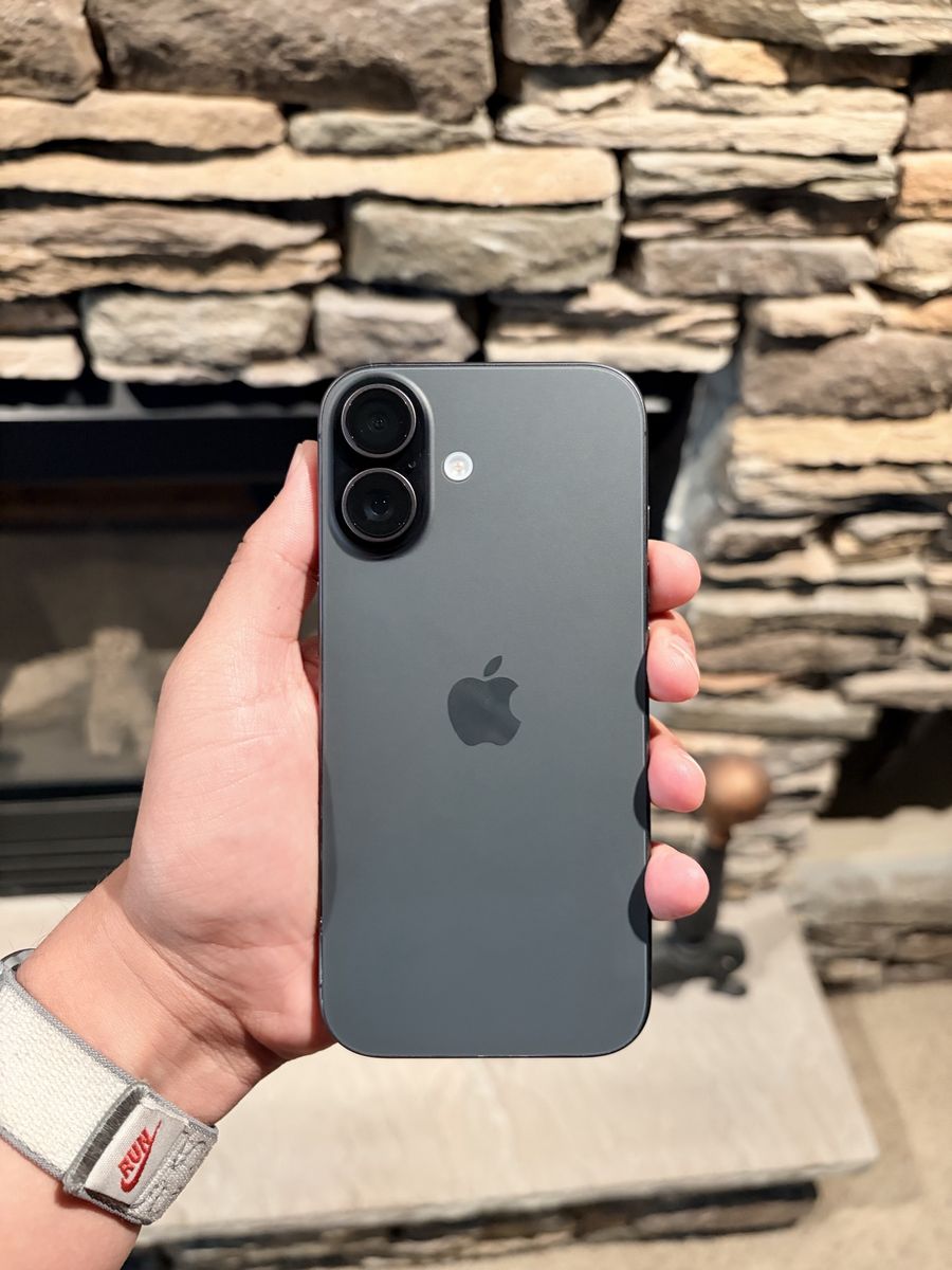Apple iPhone 17 - Black 512GB