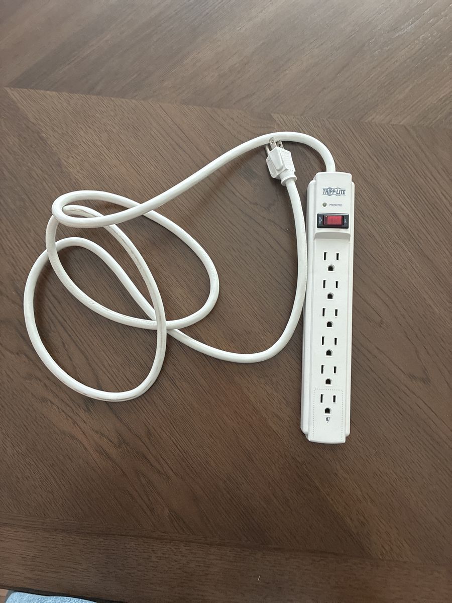 TRIPP-LITE Surge Protector Power Strip - 6 Outlets, 6ft Cord, White