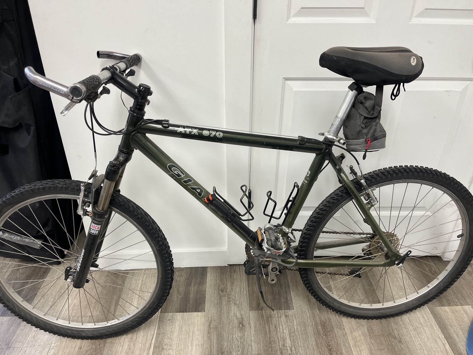Awesome Giant ATX 870 bike!