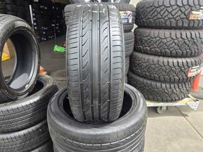 SET 215/45R17 SENTURY UHP