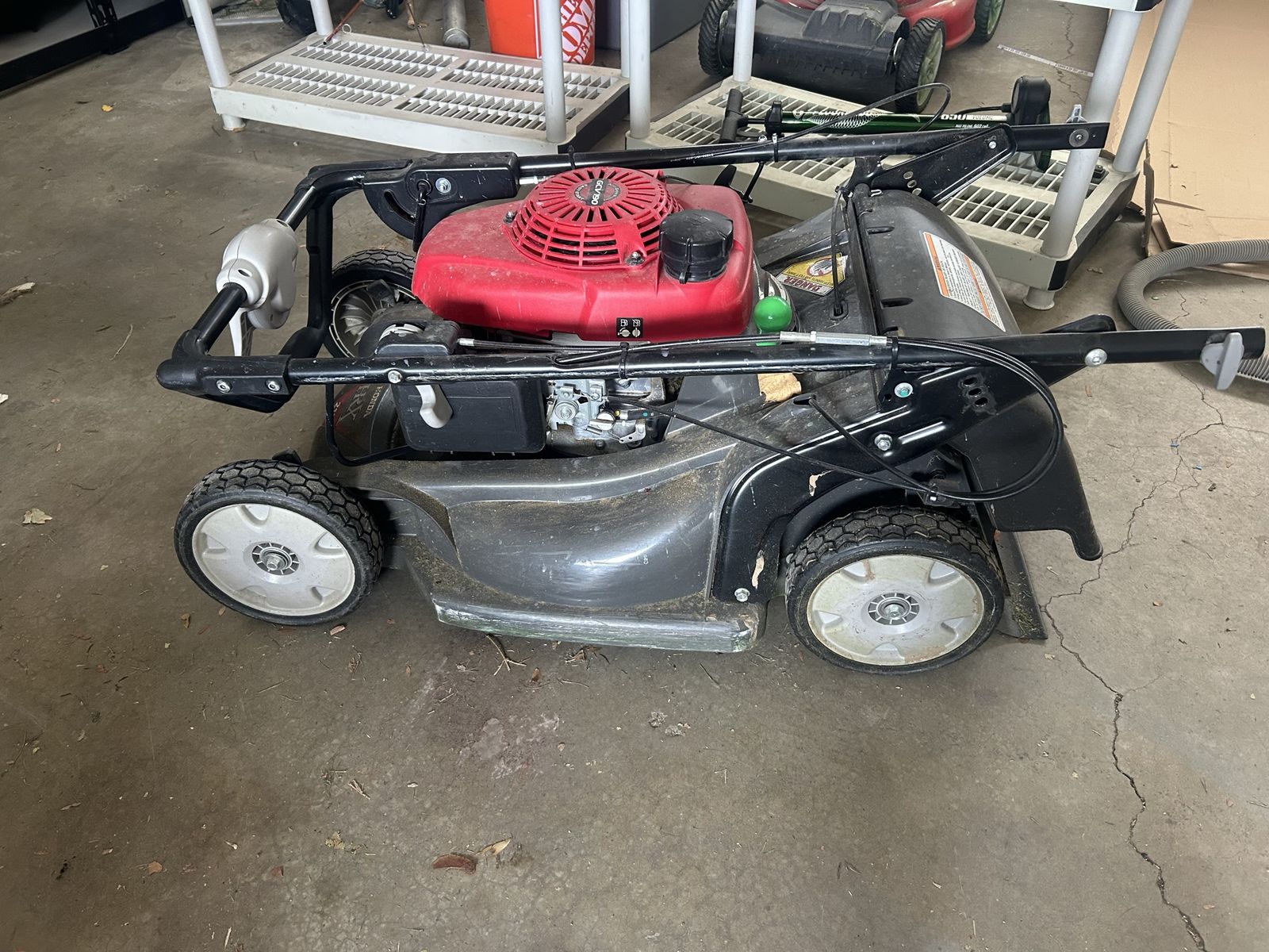 Honda HRX 217 lawnmower