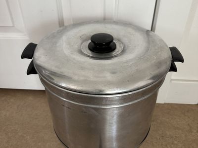 Steam Canning Juicer