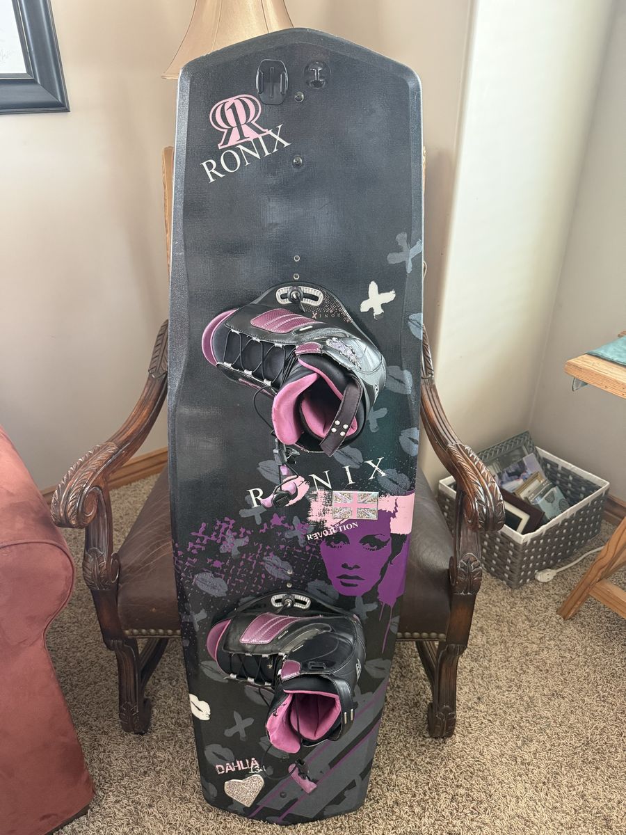 Ronix Dahlia Wakeboard