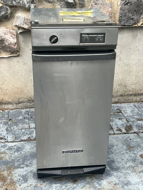 Trash Compactor KitchenAid