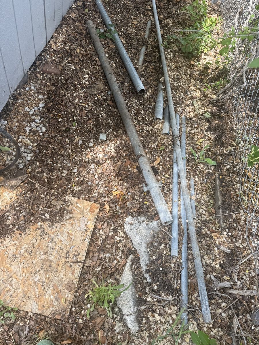 Fence posts and top