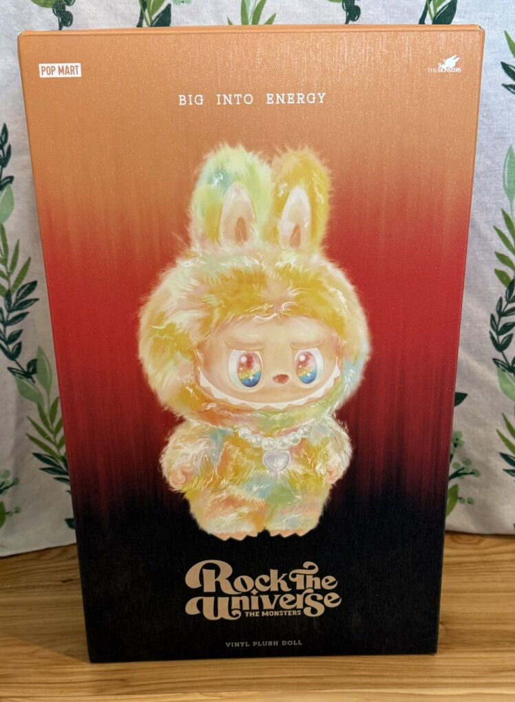 Labubu Rock The Universe