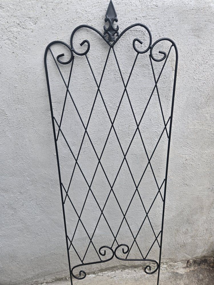 Metal Garden Trellis