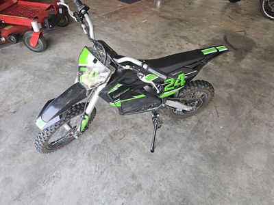 Drift Hero 1600w electric dirt bike