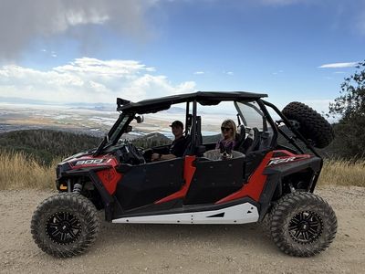 2015 RZR 900 EPS 4 Street Legal 5100 miles Great Family Machine