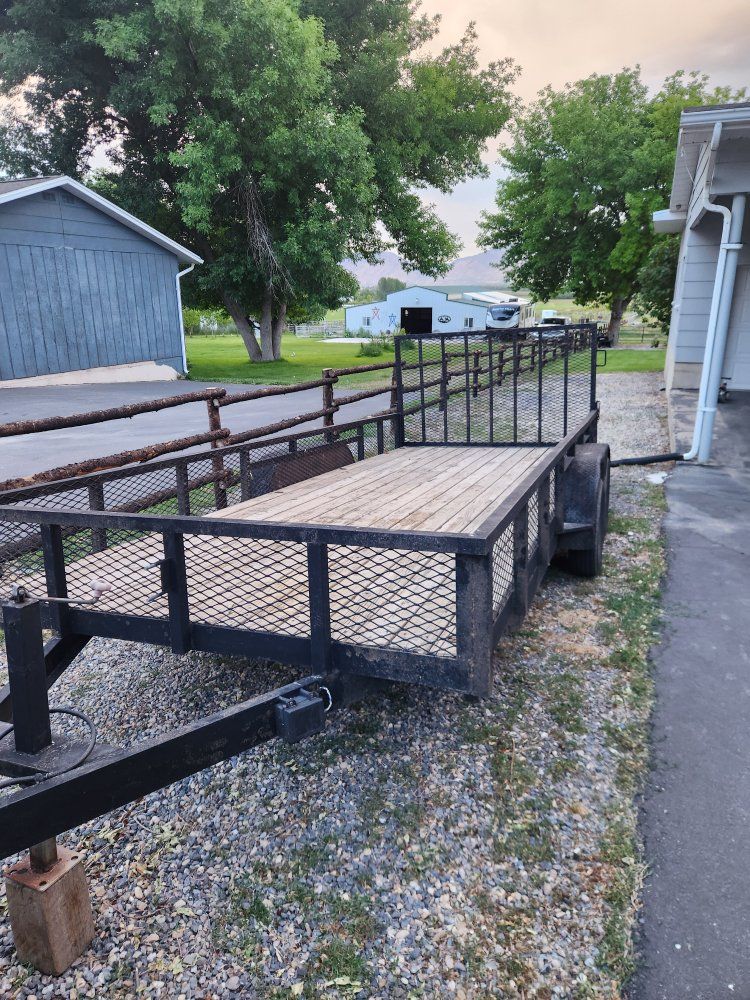 7x18 dual axle trailer