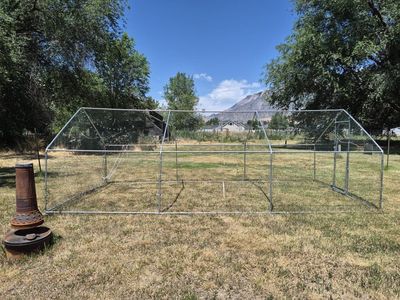 Large Animal/Chicken Enclosure