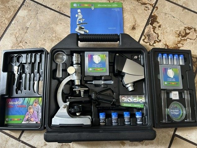 Bresser MicroSet 50x-1200x