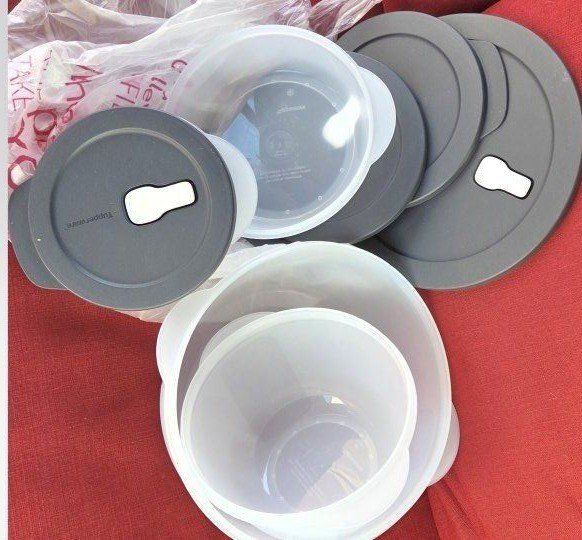 MOTHER'S DAY TUPPERWARE GIFT